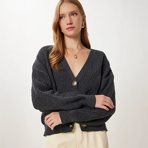 ژاکت بافتنی زنانه دکمهدار یقه هفت زغالی | Happiness İstanbul V-Neck Cardigan ژاکت بافتنی زنانه دکمهدار یقه هفت زغالی | Happiness İstanbul V-Neck Cardigan